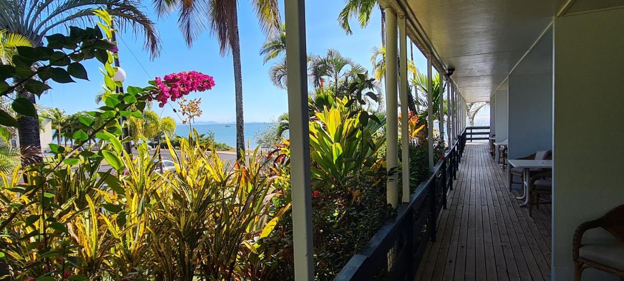 Cardwell Beachfront Motel Exterior photo
